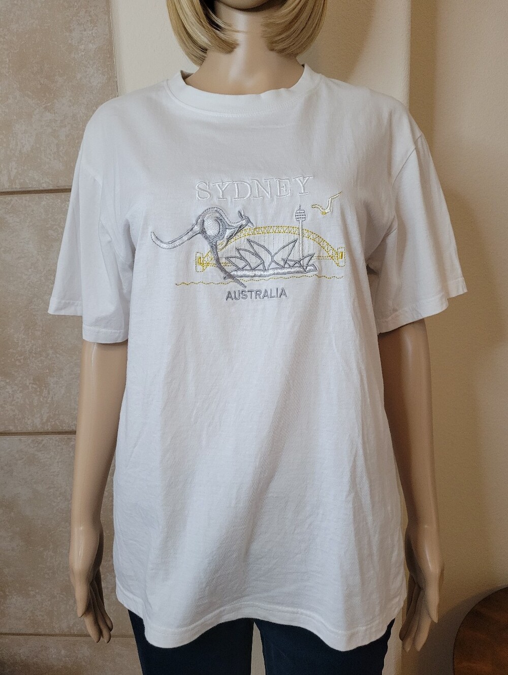 Vintage 90s Y2K Sydney Australia Souvenir T-Shirt White Medium Graphic Tee M EUC